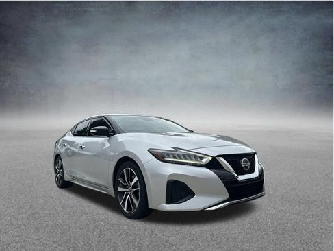 Used 2021 Nissan Maxima 3.5 SV w/ Floor Mat Group FWD image 6