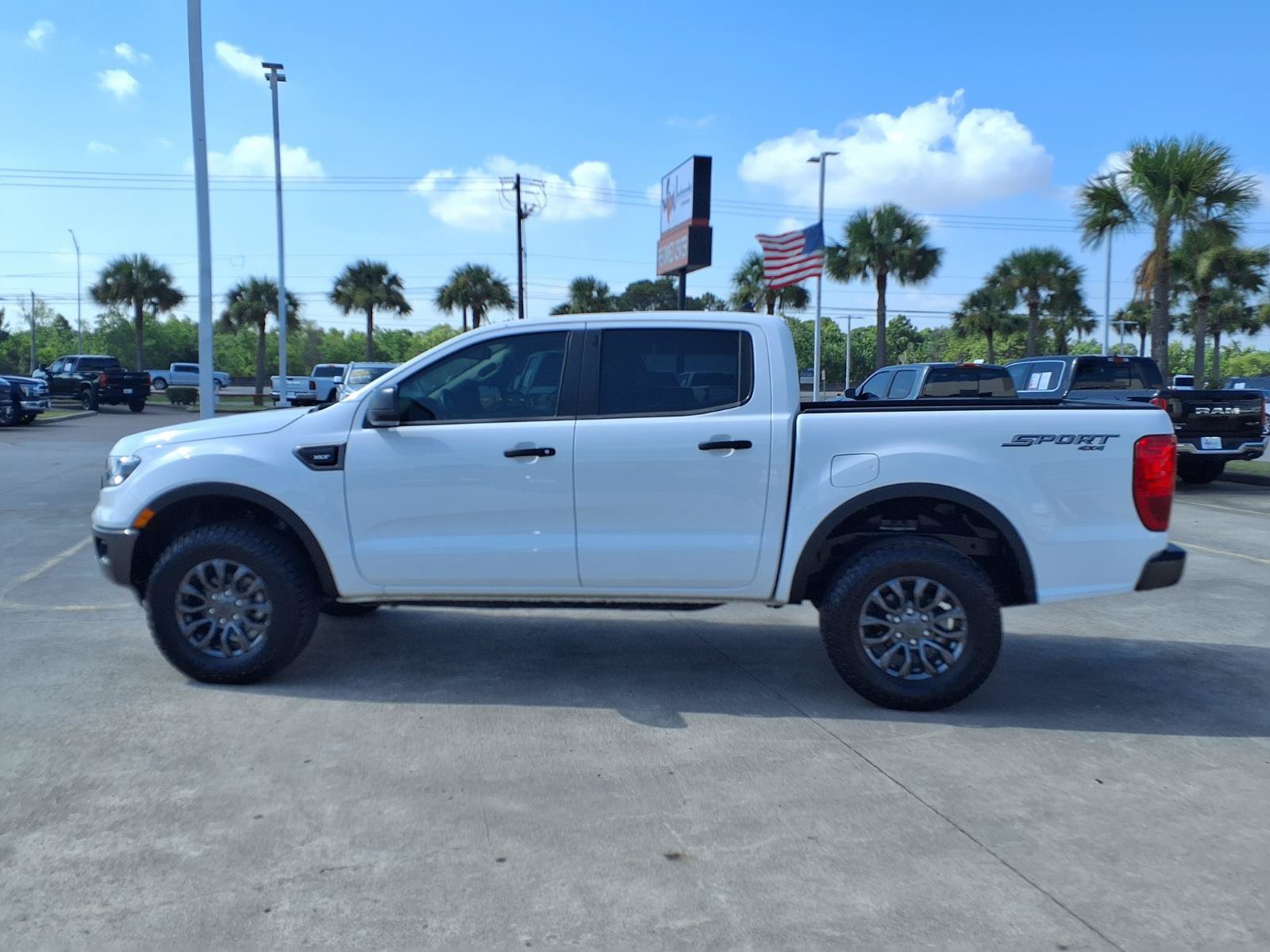Used 2023 Ford Ranger XLT w/ Equipment Group 301A Mid AWD/4WD image 9