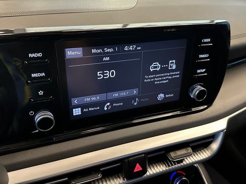 Used 2022 Kia K5 LXS image 12