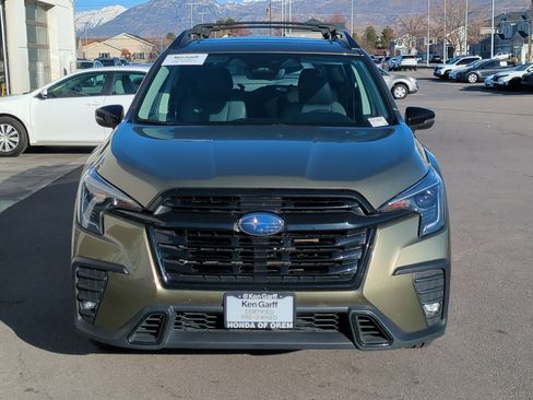 Used 2023 Subaru Ascent Onyx Edition image 11