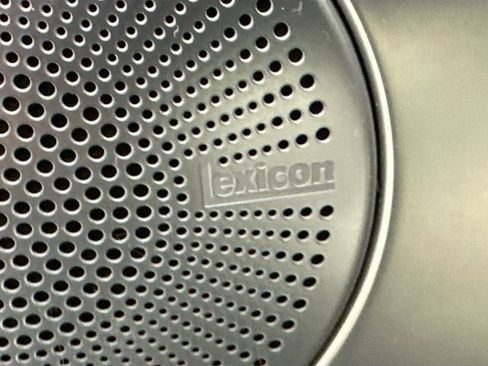 Used 2023 Genesis G70 2.0T w/ Sport Prestige Package image 20