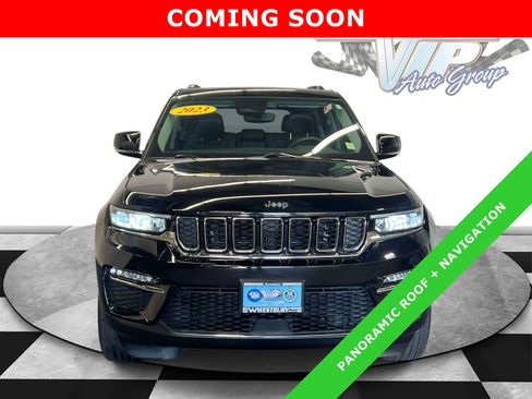 Used 2023 Jeep Grand Cherokee Limited AWD/4WD image 2