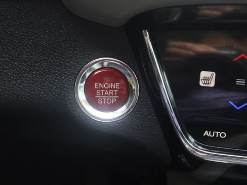 Used 2017 Honda HR-V EX-L image 3