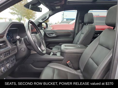 Used 2023 Chevrolet Suburban Z71 w/ Z71 Off-Road Package image 6
