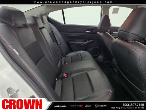 Used 2024 Nissan Altima 2.5 SR FWD image 14