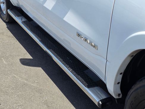 Used 2022 RAM 1500 Laramie image 6