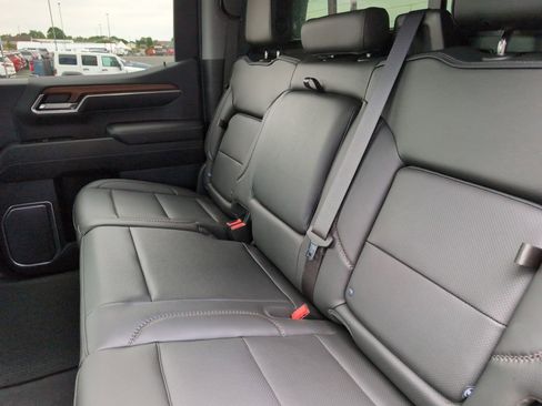 Used 2023 GMC Sierra 1500 Denali w/ Denali Reserve Package image 11