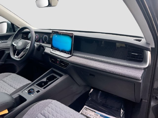 New 2025 Volkswagen Tiguan S AWD/4WD image 27