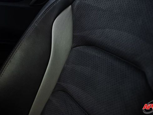 Used 2018 Chevrolet Camaro SS image 23