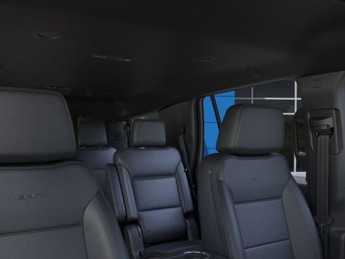 New 2026 GMC Yukon Denali w/ LPO, Floor Liner Package AWD/4WD image 24