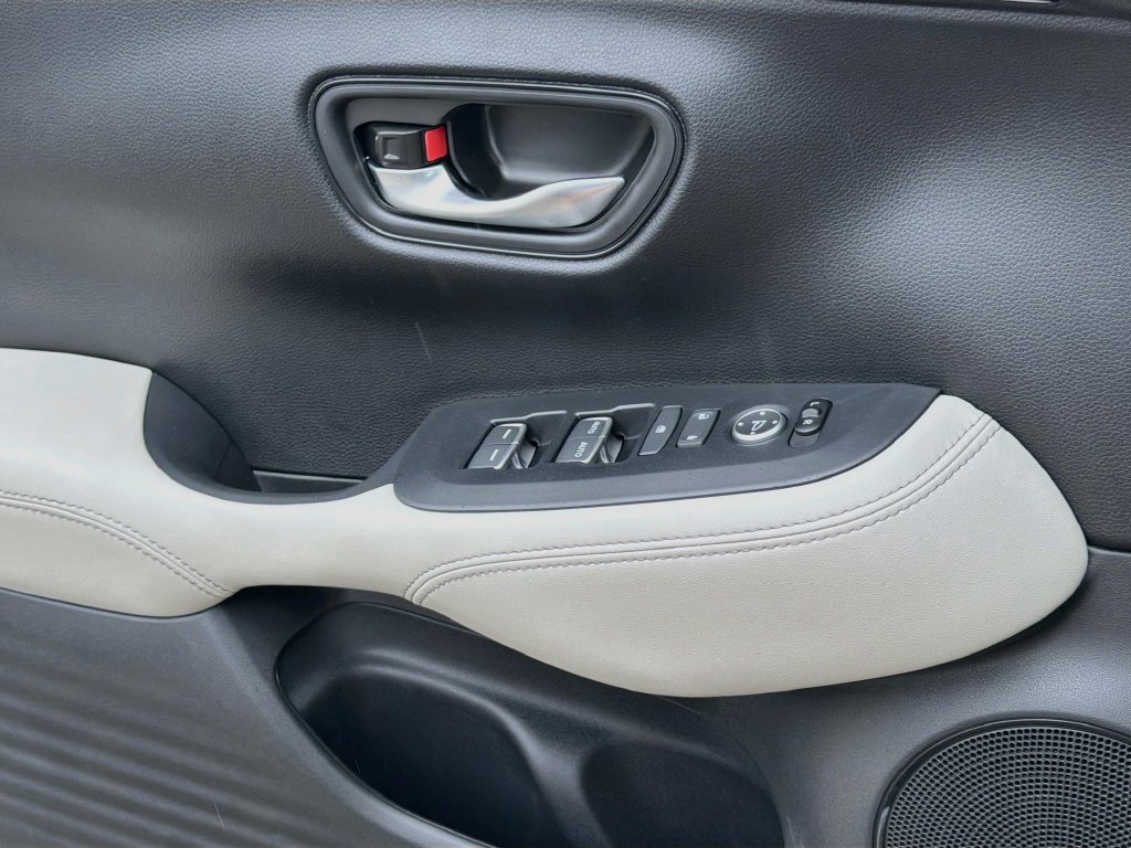 New 2027 Honda HR-V EX-L image 18