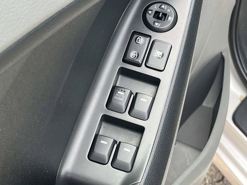 Used 2018 Kia Forte LX FWD image 26