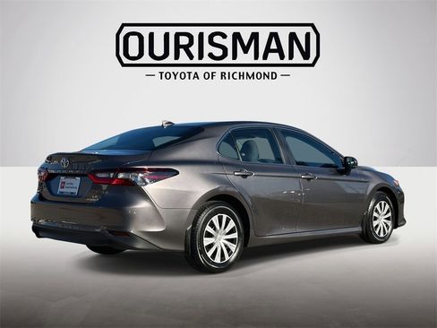 Certified 2023 Toyota Camry LE image 21