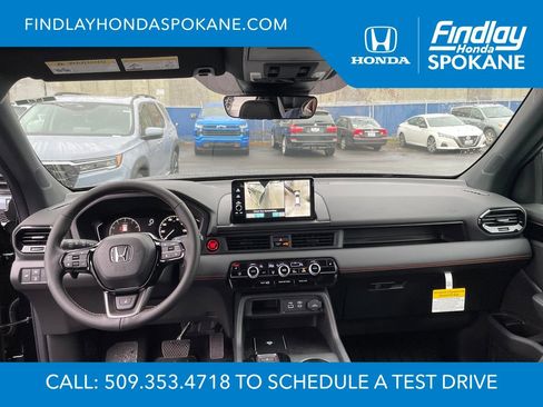 New 2025 Honda Pilot TrailSport image 24