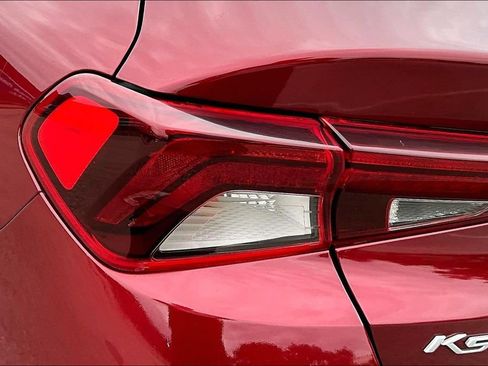 Used 2022 Kia K5 LXS FWD image 28