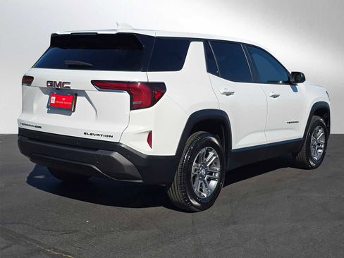 Used 2025 GMC Terrain Elevation image 3