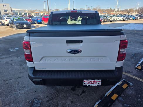 Used 2022 Ford Maverick XL image 4