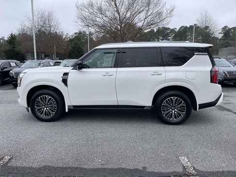New 2026 Nissan Armada Platinum image 2
