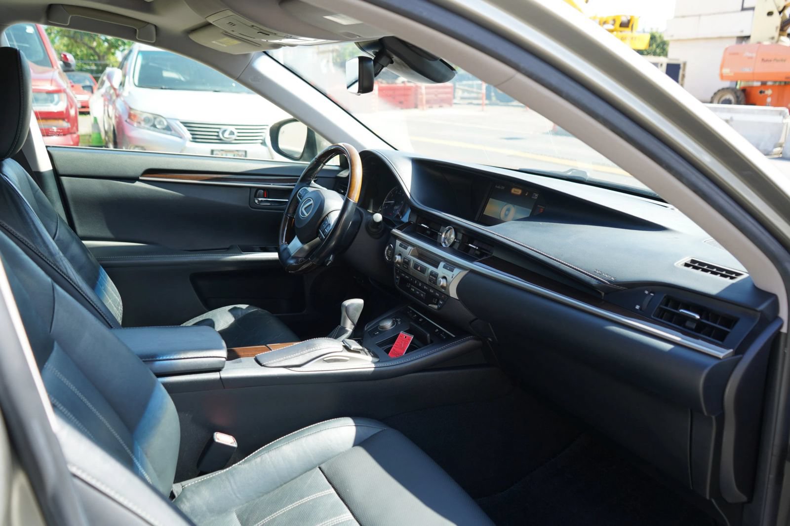 Used 2016 Lexus ES 350 FWD image 20