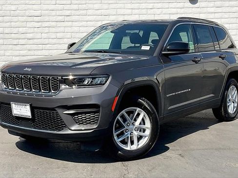 New 2025 Jeep Grand Cherokee Laredo X w/ Luxury Tech Group I image 1