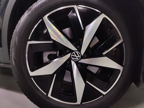 Used 2023 Volkswagen ID.4 Pro S AWD/4WD image 28