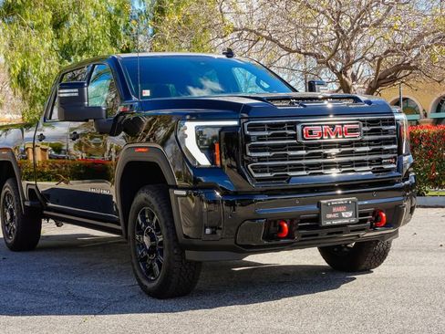 New 2026 GMC Sierra 2500 AT4 w/ AT4 Premium Plus Package image 5