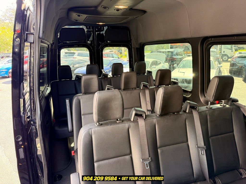 Used 2019 Mercedes-Benz Sprinter 2500 image 27