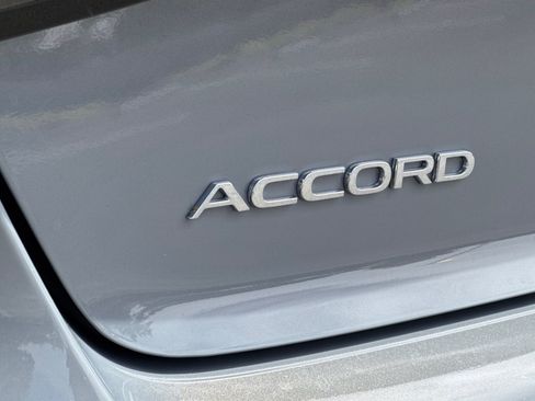 Certified 2025 Honda Accord SE image 27