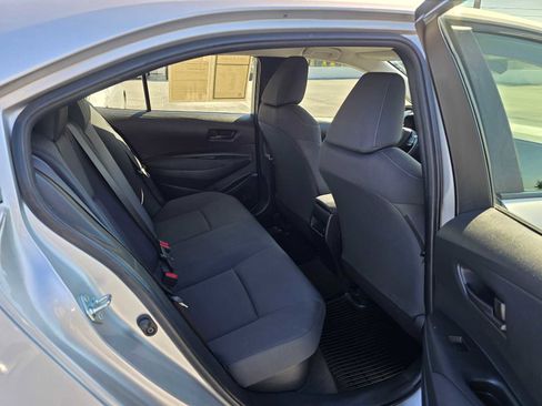 Certified 2022 Toyota Corolla LE image 14