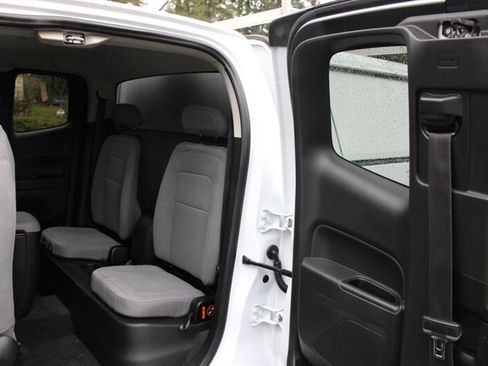 Used 2015 Chevrolet Colorado W/T w/ WT Convenience Package image 15