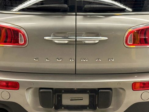 Used 2017 MINI Cooper Clubman image 11