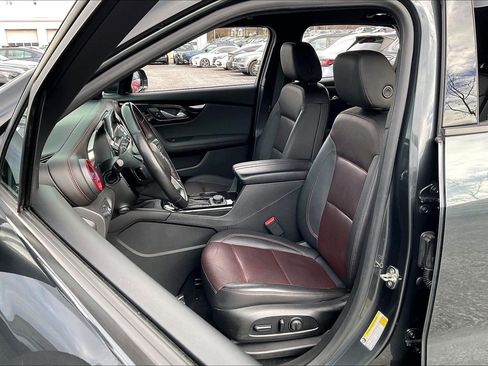 Used 2019 Chevrolet Blazer RS image 8