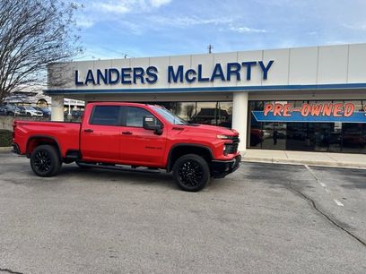 Used 2025 Chevrolet Silverado 2500 Custom w/ Custom Value Package