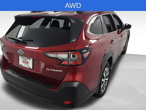 Certified 2025 Subaru Outback Premium w/ Popular Package #1A AWD/4WD image 3