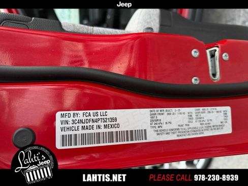 Certified 2023 Jeep Compass Latitude image 19