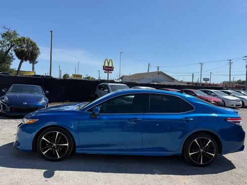 Used 2020 Toyota Camry XSE image 8