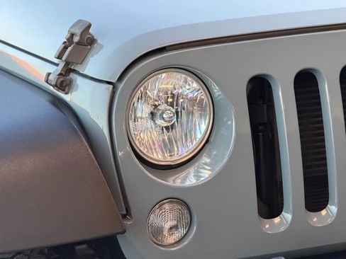 Used 2015 Jeep Wrangler Sport w/ Quick Order Package 24S image 10