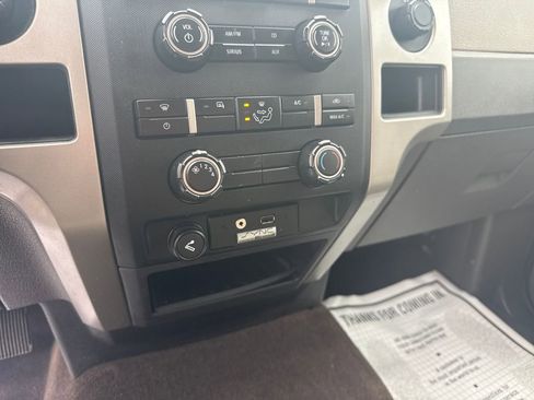 Used 2010 Ford F150 XLT image 26