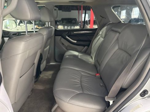 Used 2005 Toyota 4Runner Limited AWD/4WD image 29
