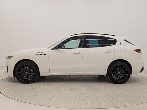 Used 2022 Maserati Levante Modena image 2