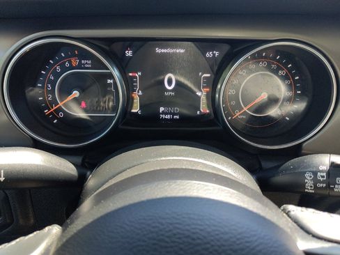 Used 2018 Jeep Wrangler Unlimited Sport S AWD/4WD image 23