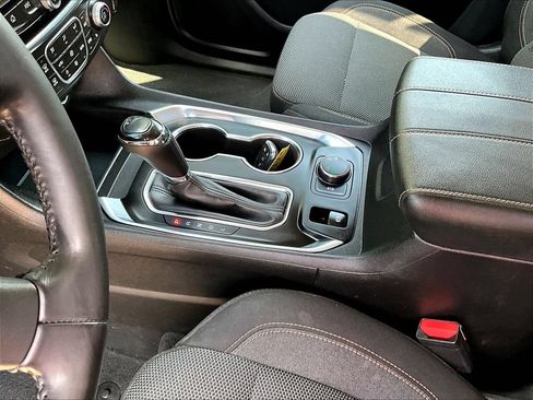 Used 2018 Chevrolet Traverse LT AWD/4WD image 20