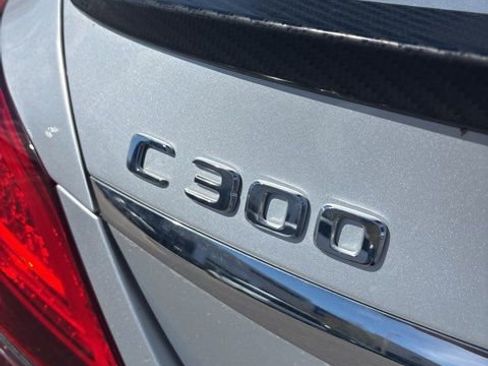 Used 2020 Mercedes-Benz C 300 Sedan image 4