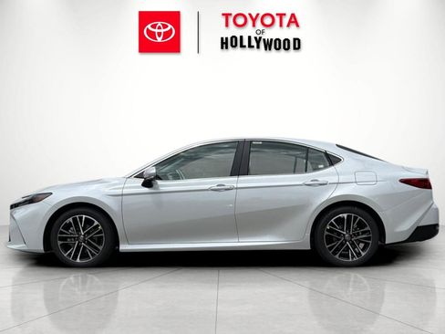 New 2026 Toyota Camry XLE FWD image 9