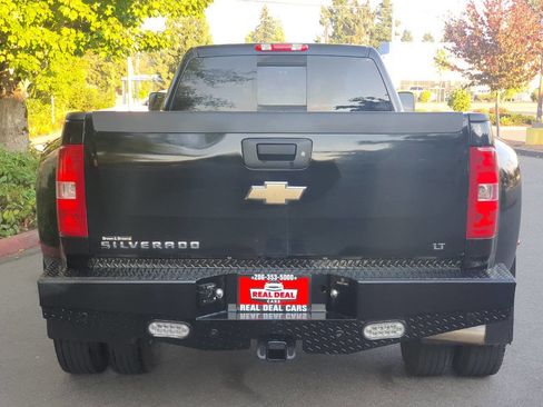 Used 2008 Chevrolet Silverado 3500 LT w/ EZ-Lift Tailgate Package image 5
