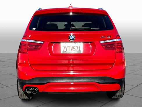 Used 2017 BMW X3 xDrive28i image 4