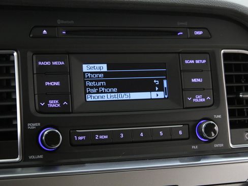 Used 2015 Hyundai Sonata SE image 11