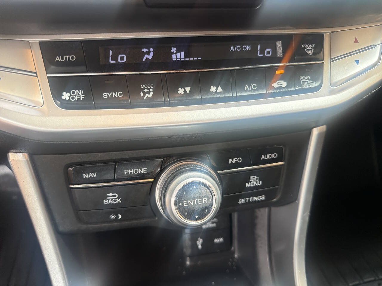 Used 2013 Honda Accord EX-L image 18