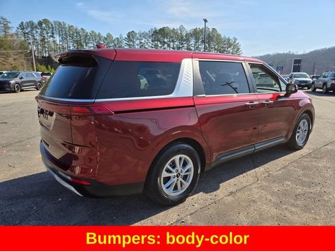 Used 2024 Kia Carnival LX FWD image 9