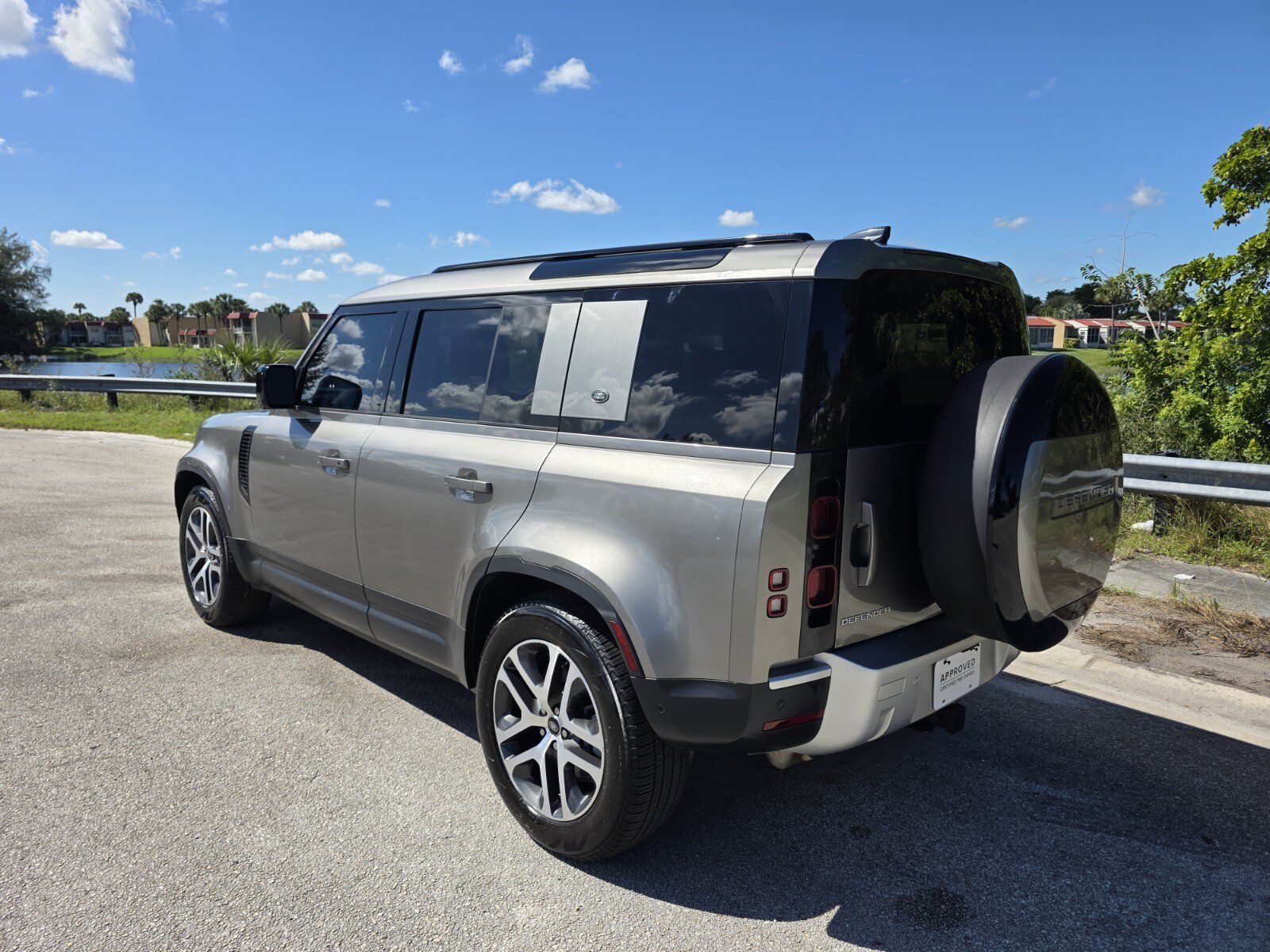 Certified 2024 Land Rover Defender 110 S AWD/4WD image 2